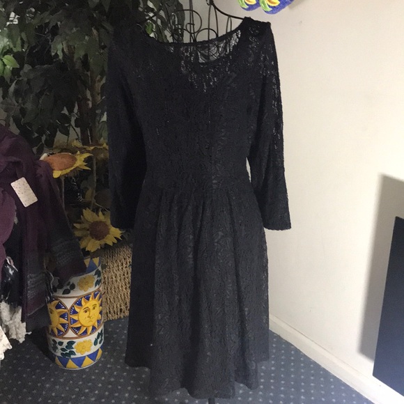 FREE PEOPLE BLACK LACE DRESS MEDIUM - Picture 3 of 3